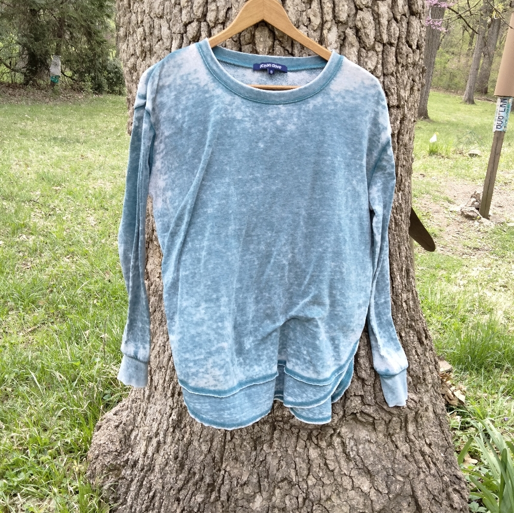 ⬇️ Price Drop!⬇️ Ocean Drive Thin Sweatshirt in size S